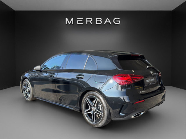 MERCEDES-BENZ A 250 4Matic 8G-DCT, Hybride Léger Essence/Électricité, Voiture nouvelle, Automatique - 4