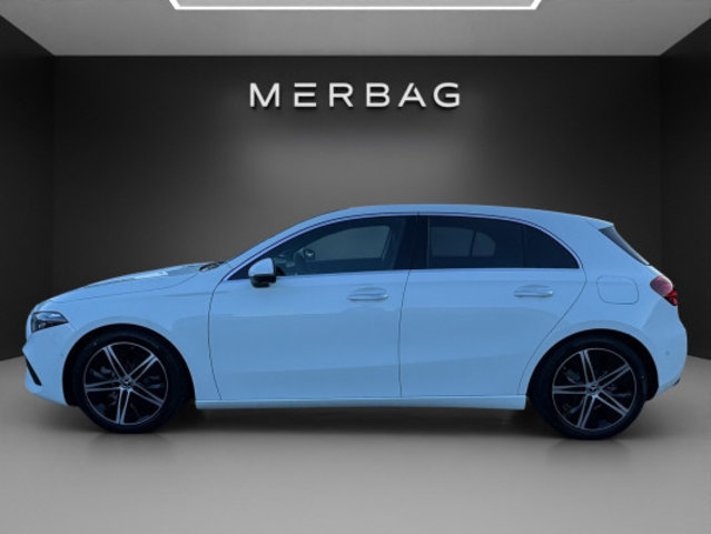 MERCEDES-BENZ A 250 4Matic 8G-DCT, Mild-Hybrid Petrol/Electric, New car, Automatic - 3