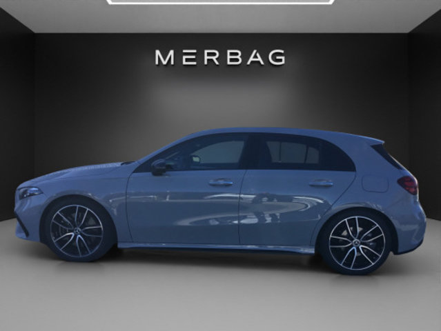 MERCEDES-BENZ A 250 4Matic 8G-DCT, Mild-Hybrid Petrol/Electric, New car, Automatic - 3