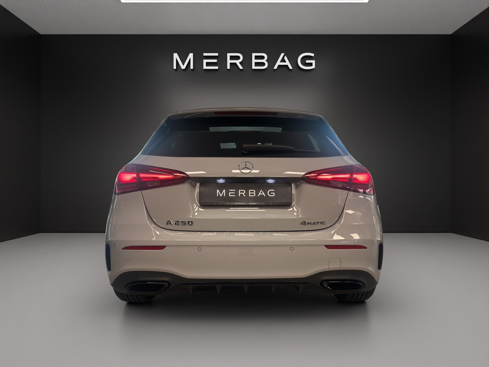 MERCEDES-BENZ A 250 4Matic 8G-DCT, Mild-Hybrid Benzin/Elektro, Neuwagen, Automatik - 5