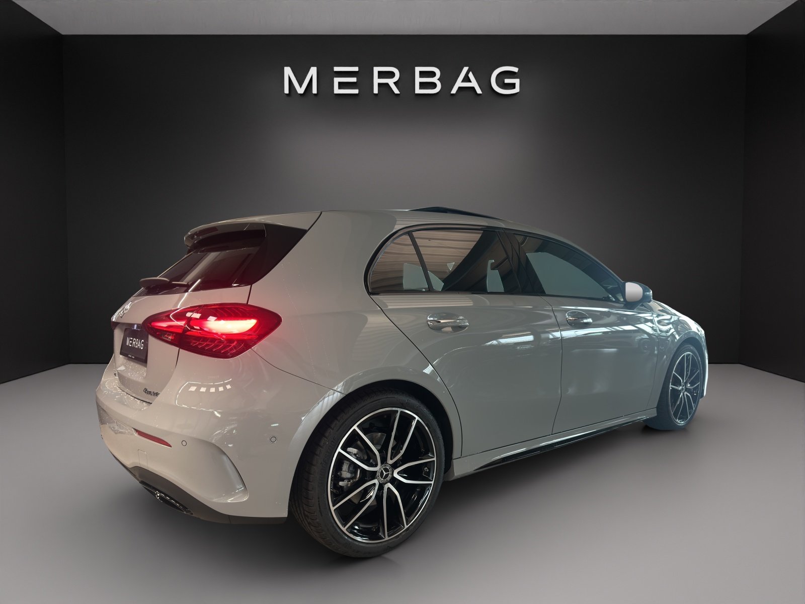 MERCEDES-BENZ A 250 4Matic 8G-DCT, Mild-Hybrid Benzin/Elektro, Neuwagen, Automatik - 6