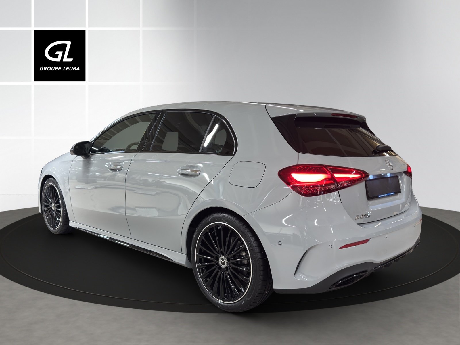 MERCEDES-BENZ A 250 4Matic 8G-DCT, Hybride Leggero Benzina/Elettrica, Auto nuove, Automatico - 4