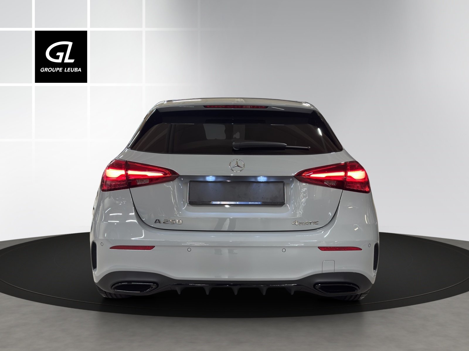 MERCEDES-BENZ A 250 4Matic 8G-DCT, Hybride Leggero Benzina/Elettrica, Auto nuove, Automatico - 5