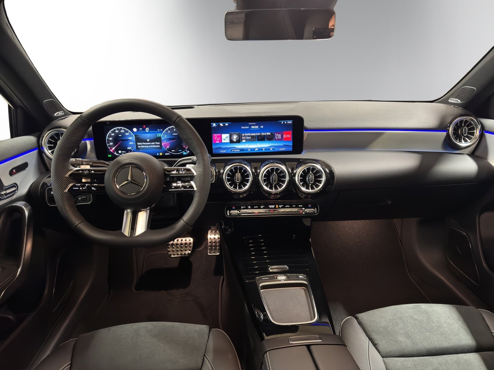MERCEDES-BENZ A 250 4Matic 8G-DCT, Hybride Leggero Benzina/Elettrica, Auto nuove, Automatico - 7