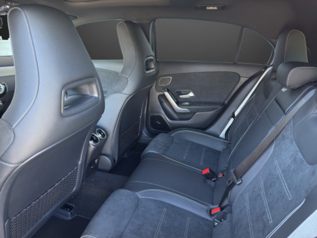 MERCEDES-BENZ A 250 4Matic 8G-DCT, Hybride Léger Essence/Électricité, Voiture nouvelle, Automatique - 7