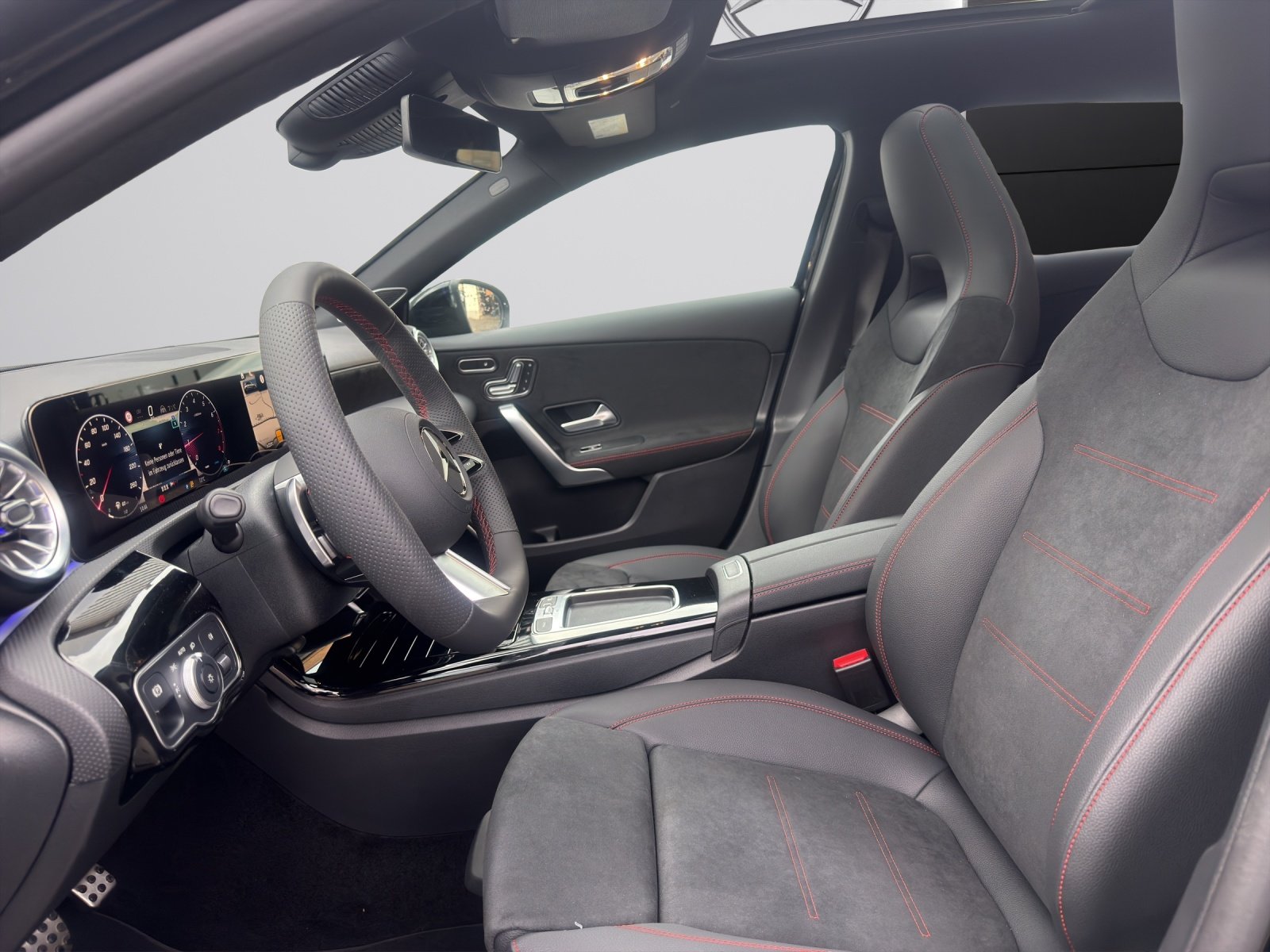 MERCEDES-BENZ A 250 4Matic 8G-DCT, Mild-Hybrid Benzin/Elektro, Neuwagen, Automatik - 7
