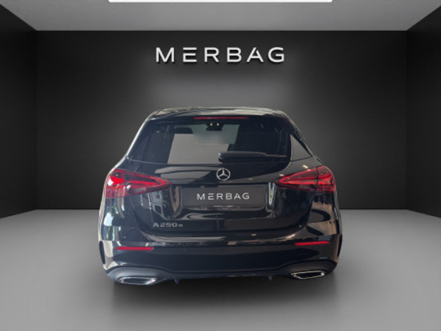 MERCEDES-BENZ A 250 e EQ Star 8G-DCT, Hybride Rechargeable Essence/Électricité, Voiture nouvelle, Automatique - 5