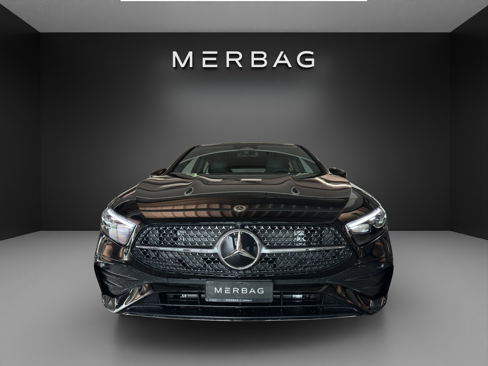 MERCEDES-BENZ A 250 4Matic 8G-DCT, Hybride Leggero Benzina/Elettrica, Auto nuove, Automatico - 2