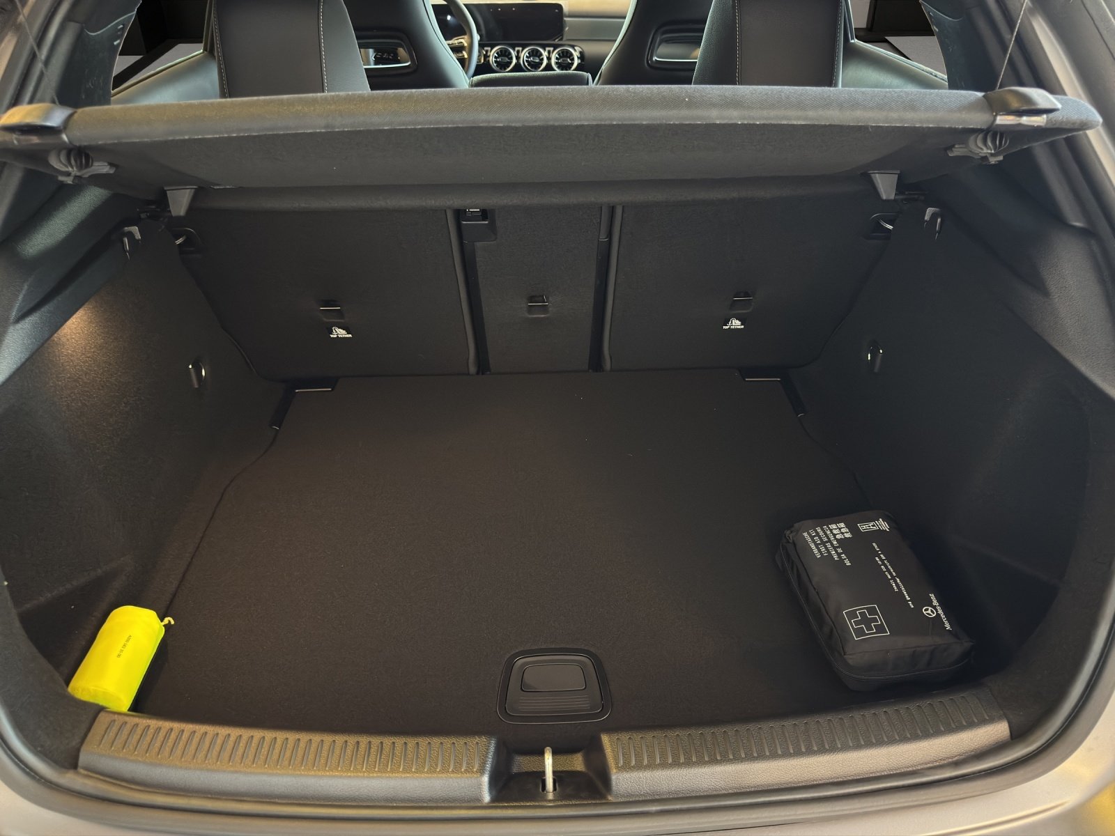 MERCEDES-BENZ A 250 4Matic 8G-DCT, Hybride Leggero Benzina/Elettrica, Auto nuove, Automatico - 6