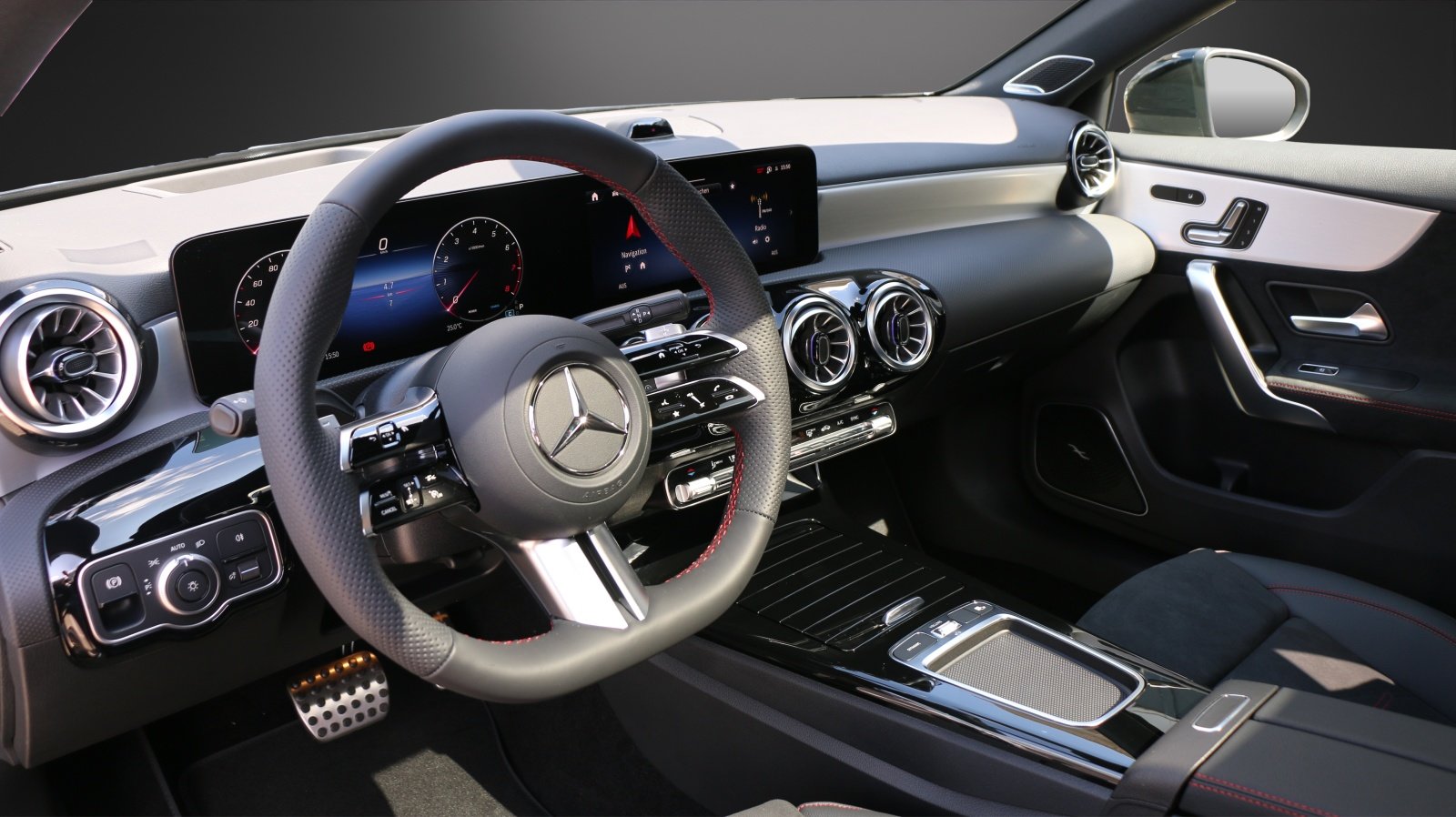 MERCEDES-BENZ A 250 4MATIC Kompaktlimousine, Mild-Hybrid Benzin/Elektro, Neuwagen, Automatik - 5