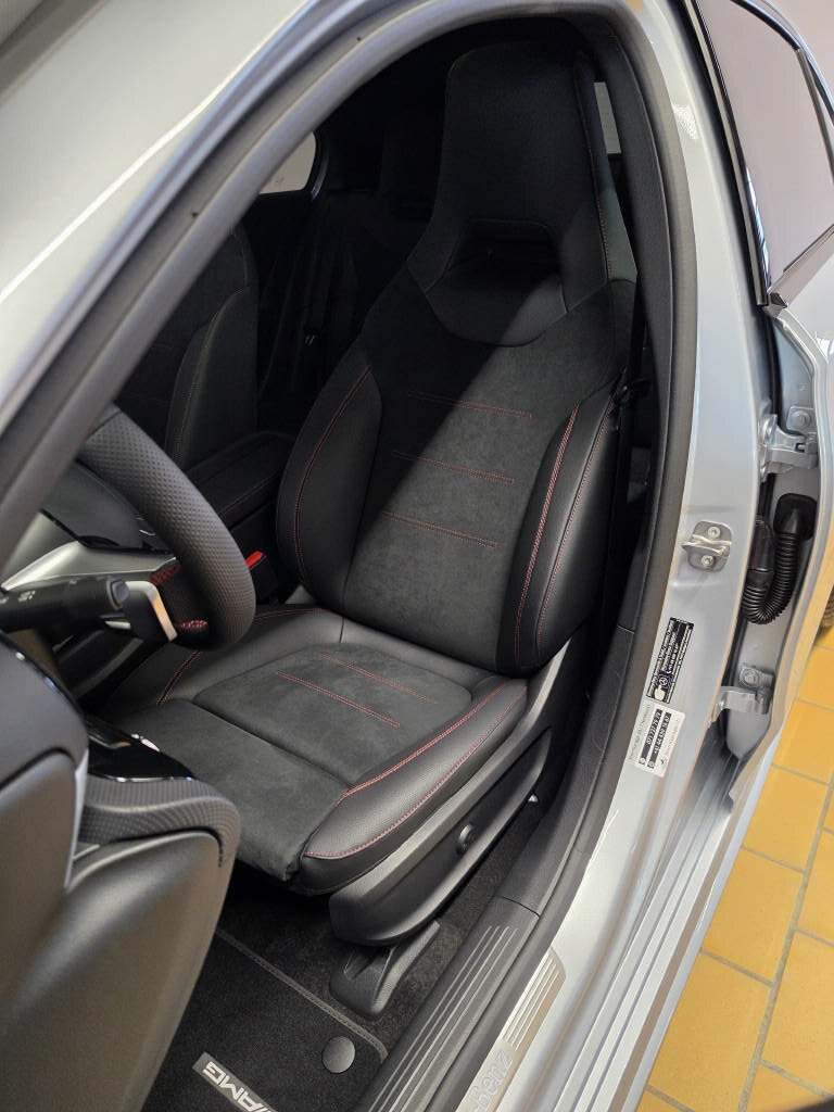 MERCEDES-BENZ A 250 4Matic AMG Line, Hybride Léger Essence/Électricité, Voiture nouvelle, Automatique - 6