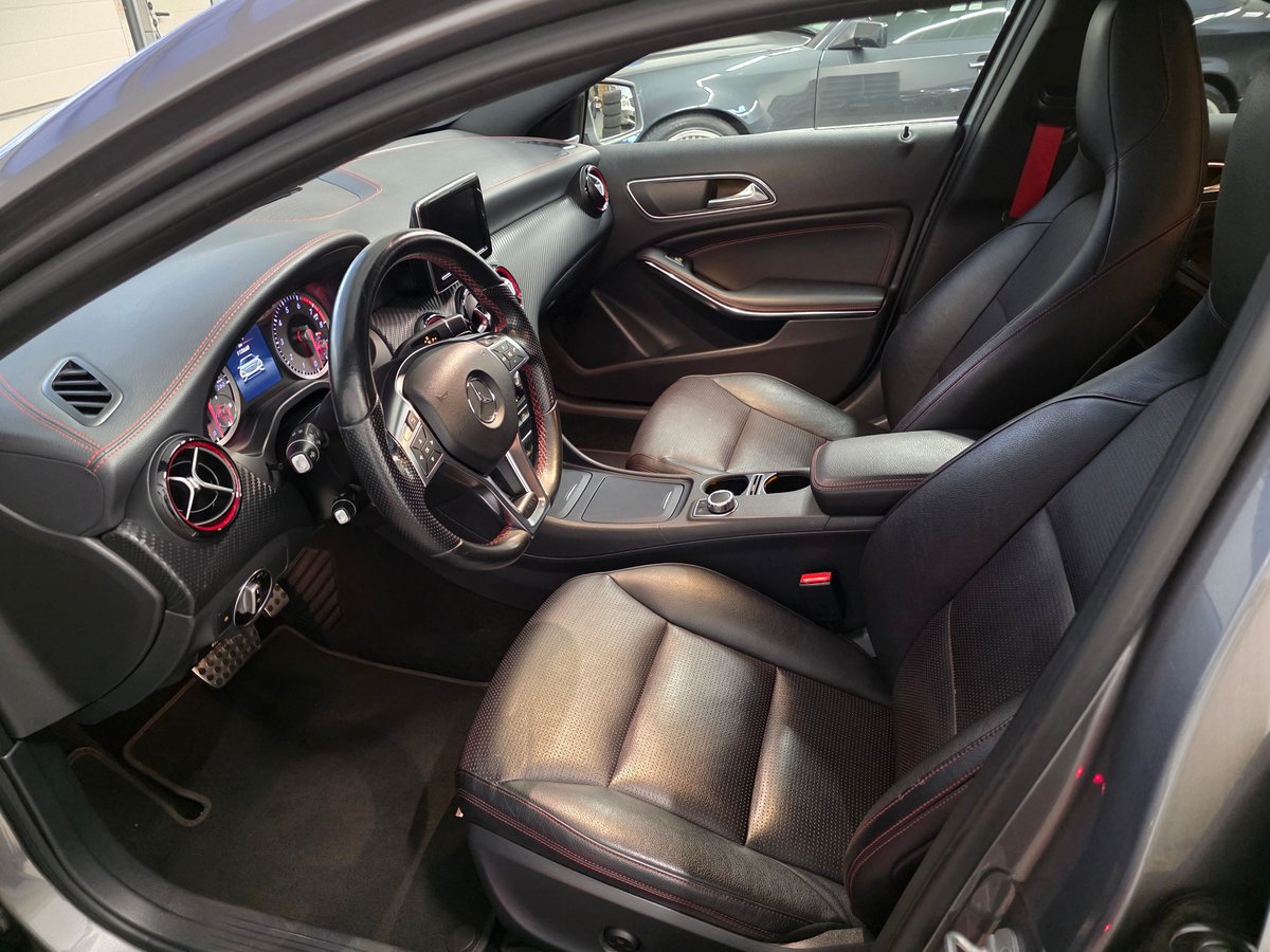 MERCEDES-BENZ A 250 AMG LINE Sport 4Matic 7G-DCT, Petrol, Second hand / Used, Automatic - 4