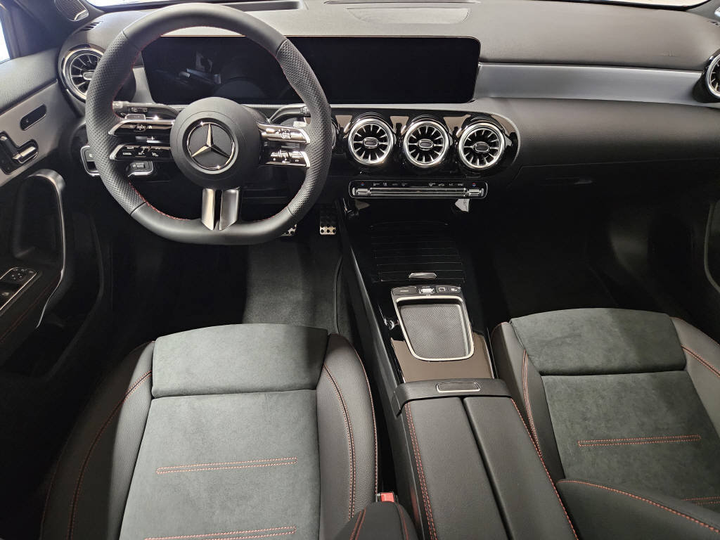 MERCEDES-BENZ A 250 4Matic AMG Line, Hybride Leggero Benzina/Elettrica, Occasioni / Usate, Automatico - 6