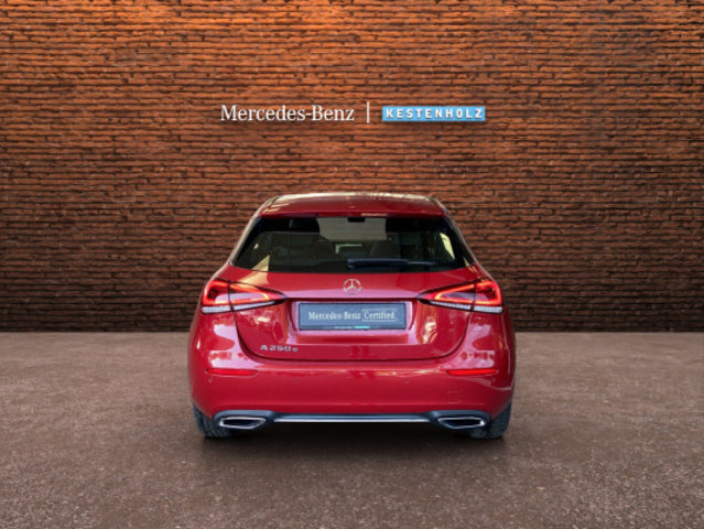 MERCEDES-BENZ A 250e Progressive, Occasion / Gebraucht, Automatik - 6