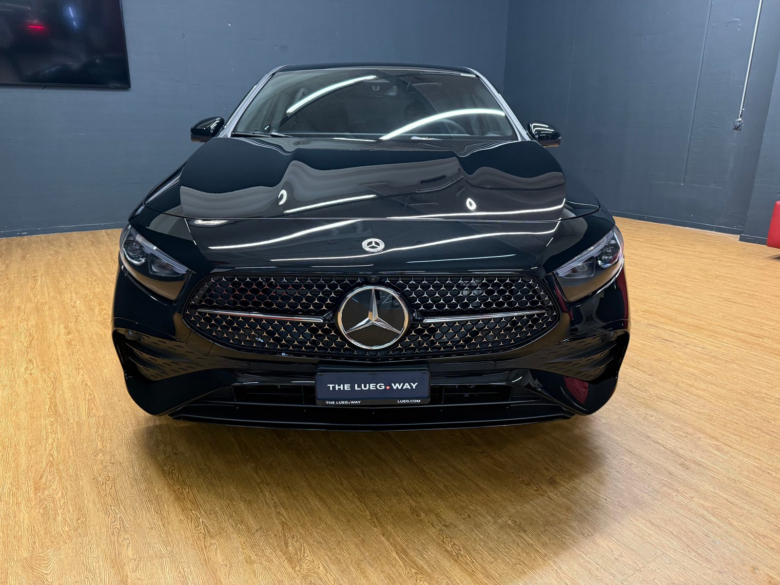 MERCEDES-BENZ A 250 e EQ Star / DISTRONIC / 360 Grad Kamera, Plug-in-Hybrid Benzin/Elektro, Occasion / Gebraucht, Automatik - 6