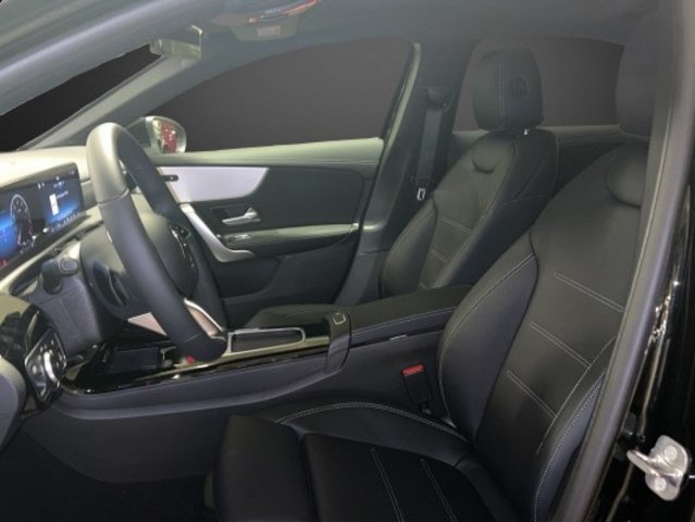 MERCEDES-BENZ A 250 4Matic 8G-DCT, Mild-Hybrid Benzin/Elektro, Occasion / Gebraucht, Automatik - 7