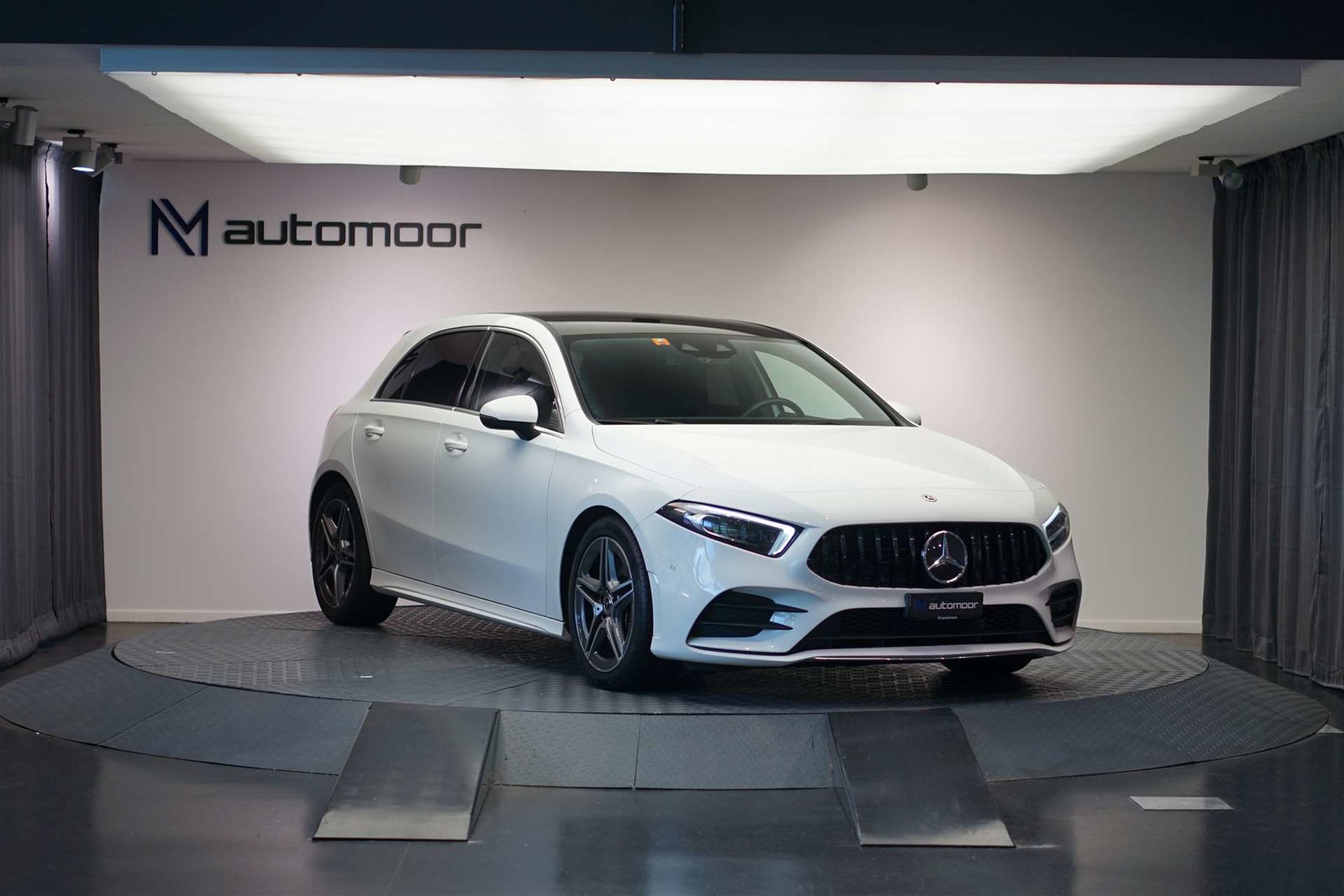 MERCEDES-BENZ A 250 4Matic AMG Line 7G-DCT *CH-Fahrzeug* *He, Benzin, Occasion / Gebraucht, Automatik - 3