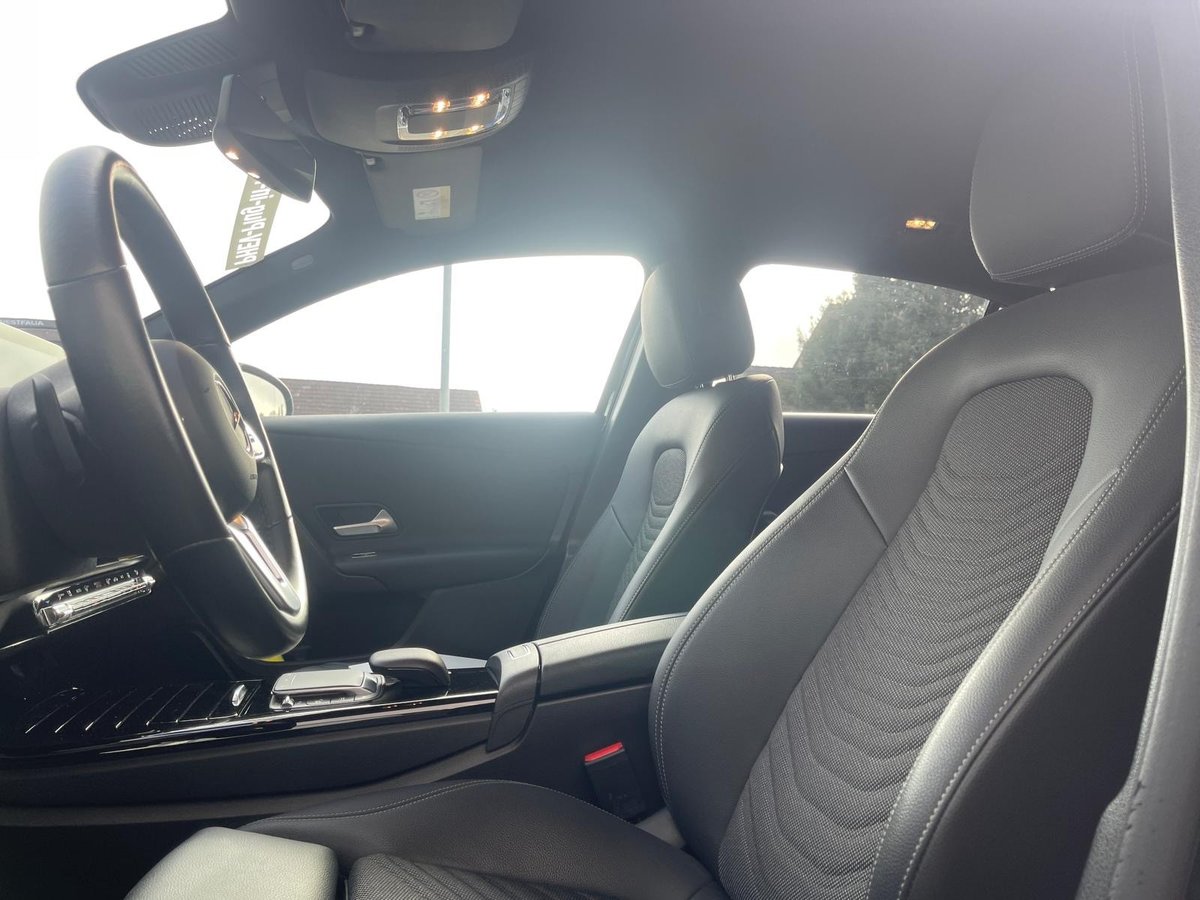 MERCEDES-BENZ A 250e Style 8G-DCT, Plug-in-Hybrid Benzin/Elektro, Occasion / Gebraucht, Automatik - 7