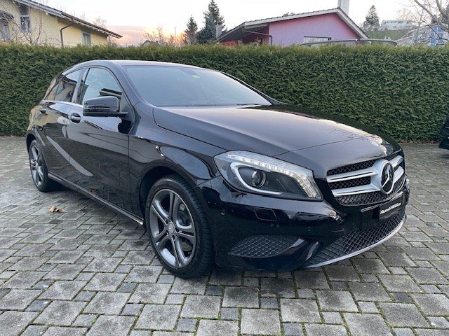 MERCEDES-BENZ A 250 Urban 7G-DCT, Petrol, Second hand / Used, Automatic - 3
