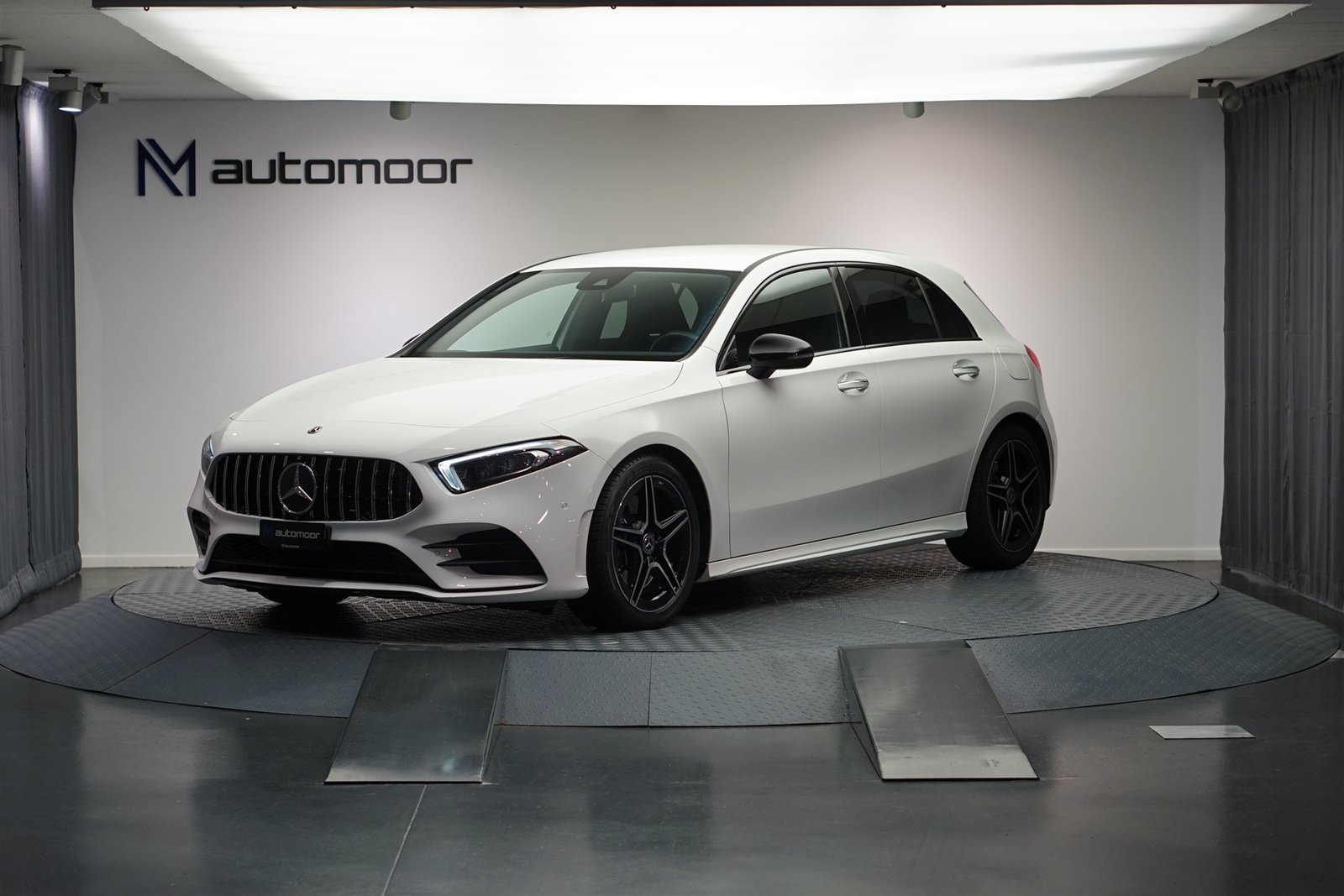 MERCEDES-BENZ A 250 4Matic AMG Line 7G-DCT *CH-Fahrzeug* *Navi* *Rückfahrk, Essence, Occasion / Utilisé, Automatique