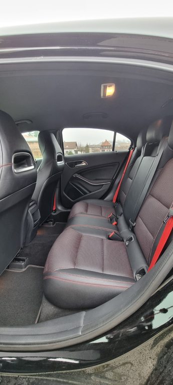 MERCEDES-BENZ A-Klasse W176 A 250 Sport 4m, Essence, Occasion / Utilisé, Automatique - 6