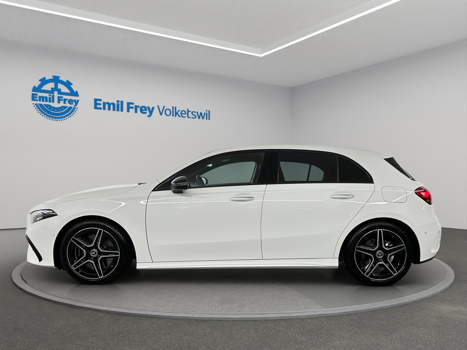 MERCEDES-BENZ A 250 AMG Line 4m, Hybride Leggero Benzina/Elettrica, Occasioni / Usate, Automatico - 2