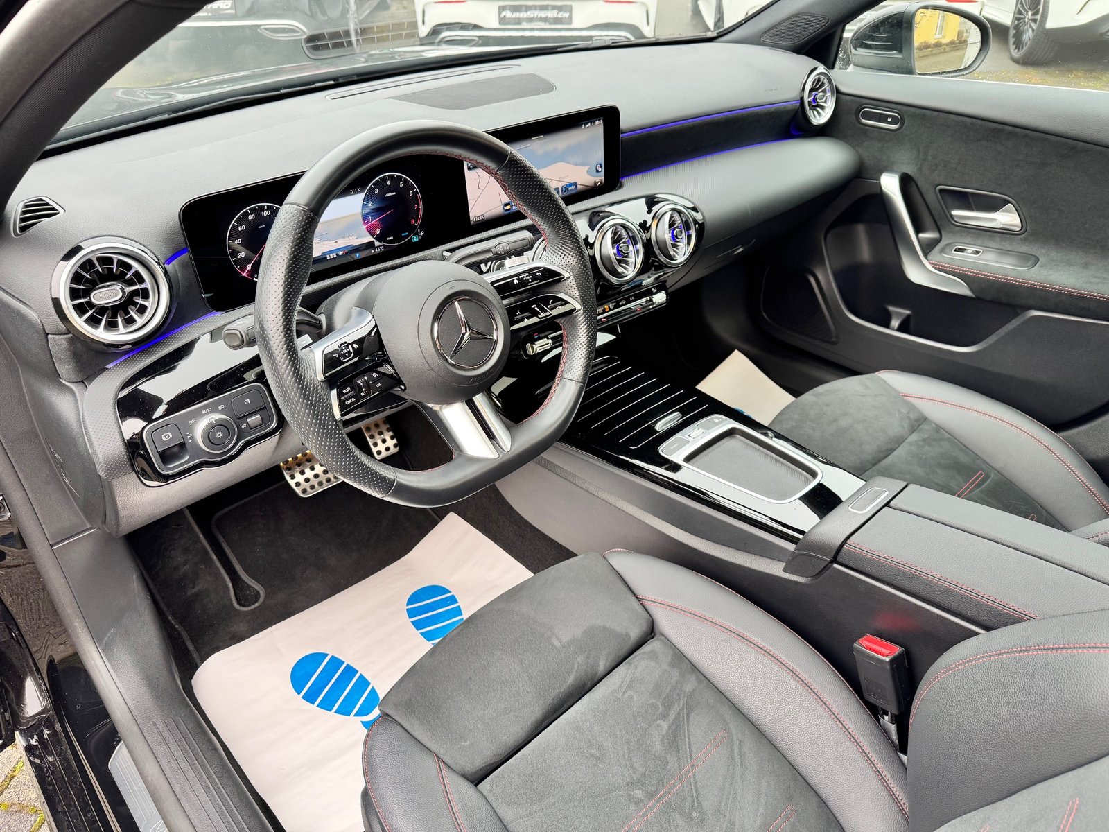 MERCEDES-BENZ A 250 4Matic AMG Line 8G-DCT, Hybride Léger Essence/Électricité, Occasion / Utilisé, Automatique - 7