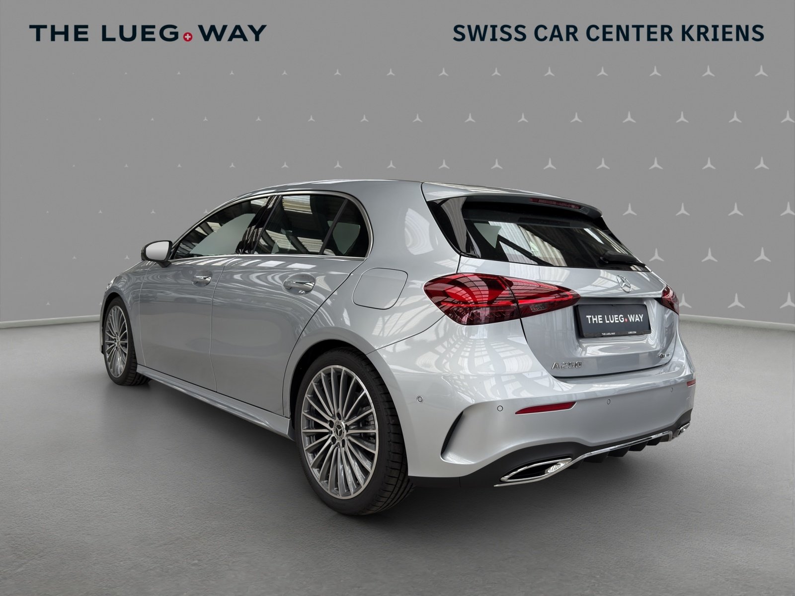 MERCEDES-BENZ A 250 4M - AMG / DISTRONIC / 360 Grad Kamera /, Hybride Leggero Benzina/Elettrica, Occasioni / Usate, Automatico - 3