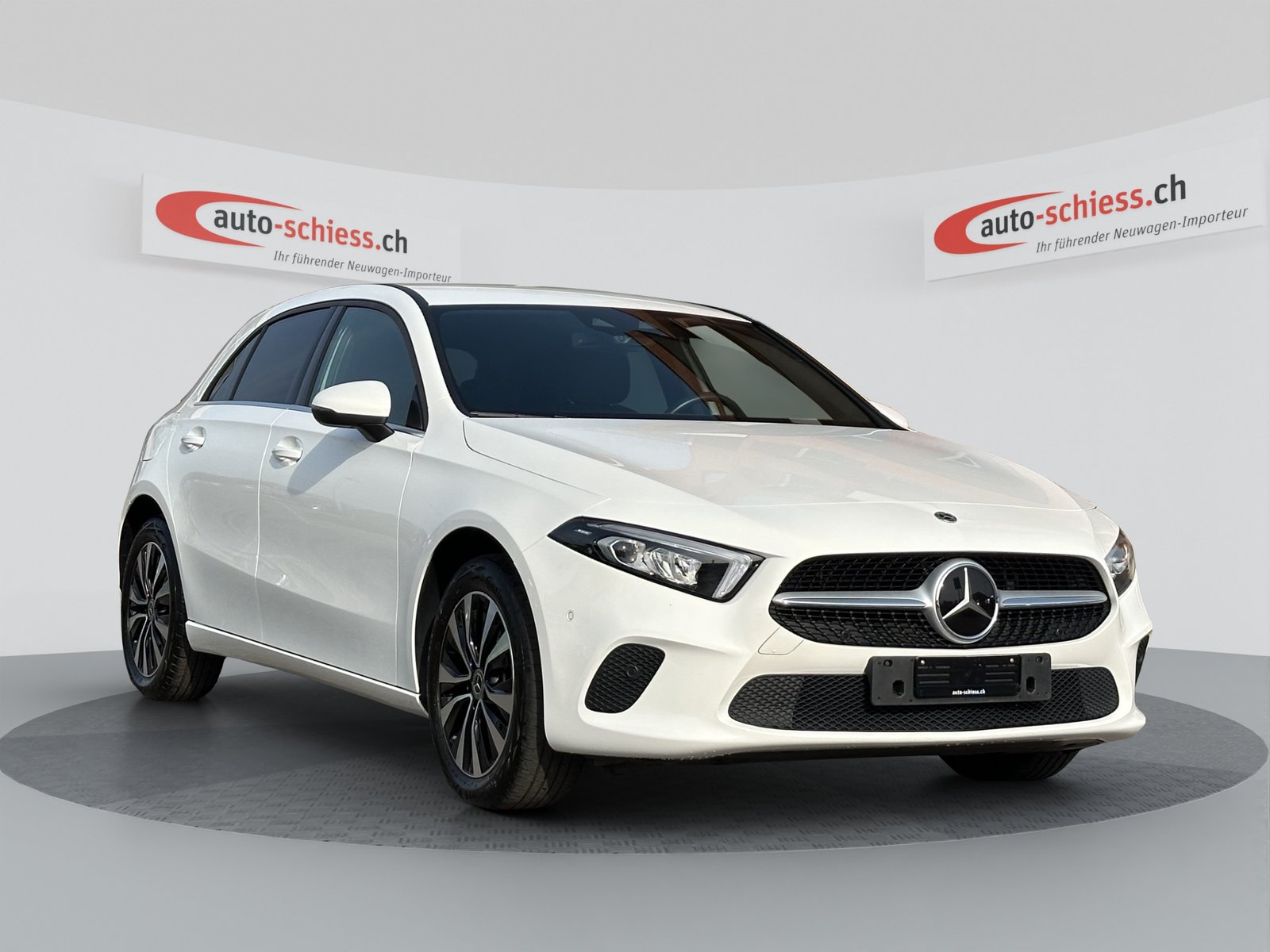 MERCEDES-BENZ A 250e Progressive 8G-DCT