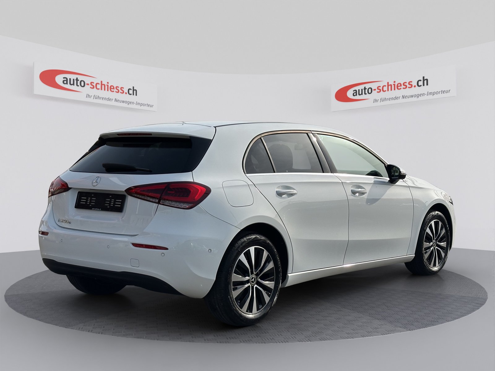 MERCEDES-BENZ A 250e Progressive 8G-DCT, Hybride Rechargeable Essence/Électricité, Occasion / Utilisé, Automatique - 5