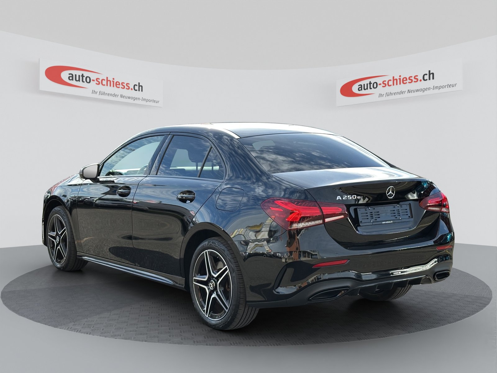 MERCEDES-BENZ A 250e AMG Night 8G-DCT, Plug-in-Hybrid Benzina/Elettrica, Occasioni / Usate, Automatico - 3