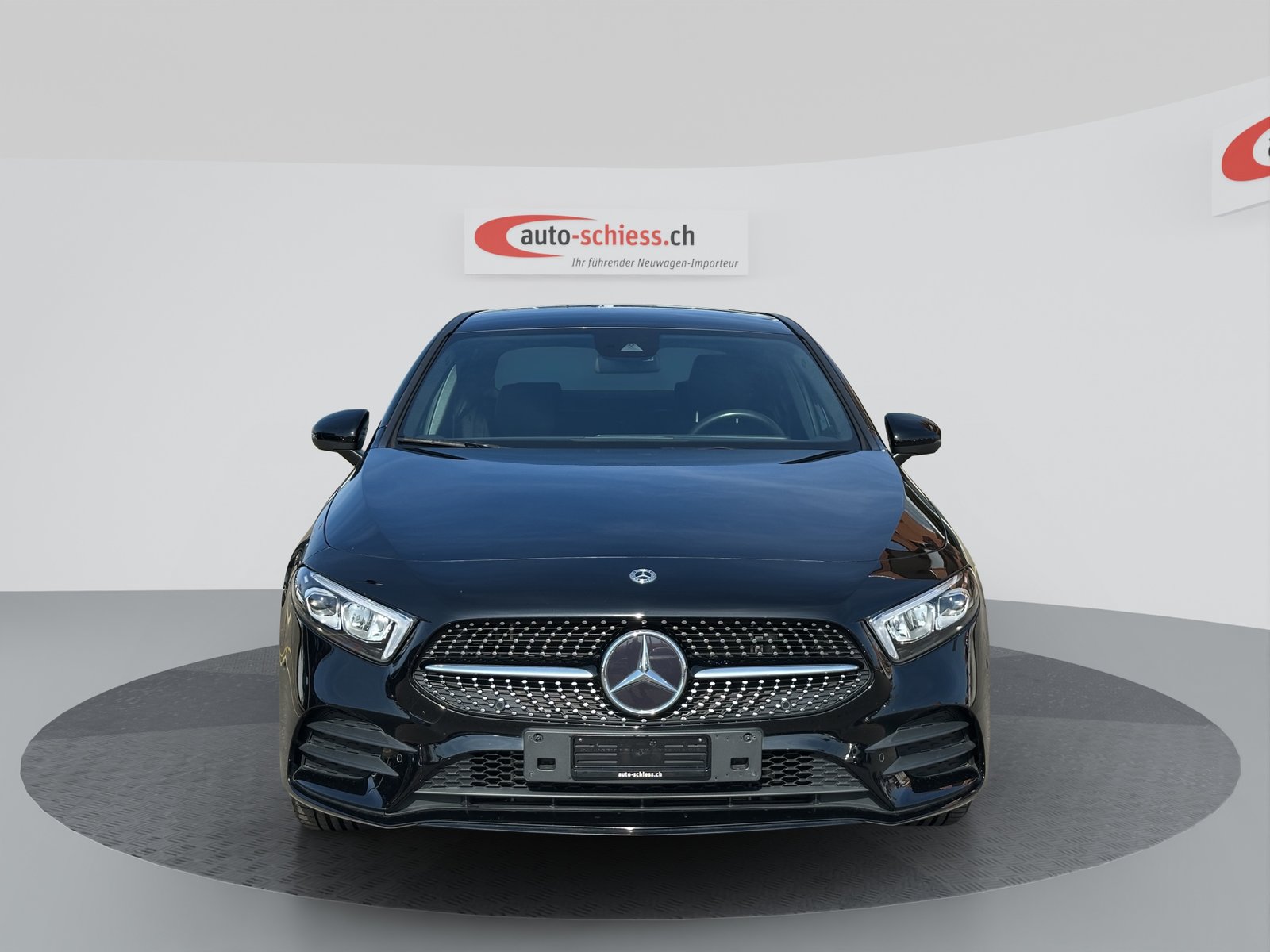 MERCEDES-BENZ A 250e AMG Night 8G-DCT, Plug-in-Hybrid Benzin/Elektro, Occasion / Gebraucht, Automatik - 2
