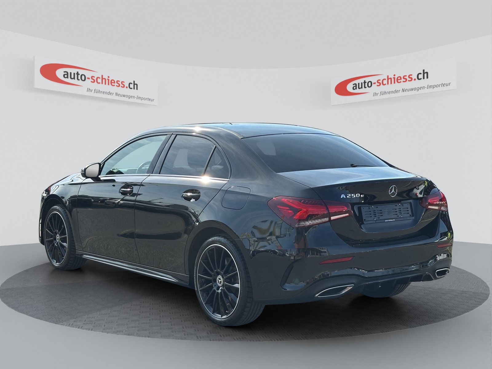 MERCEDES-BENZ A 250e AMG Night 8G-DCT, Plug-in-Hybrid Benzin/Elektro, Occasion / Gebraucht, Automatik - 3