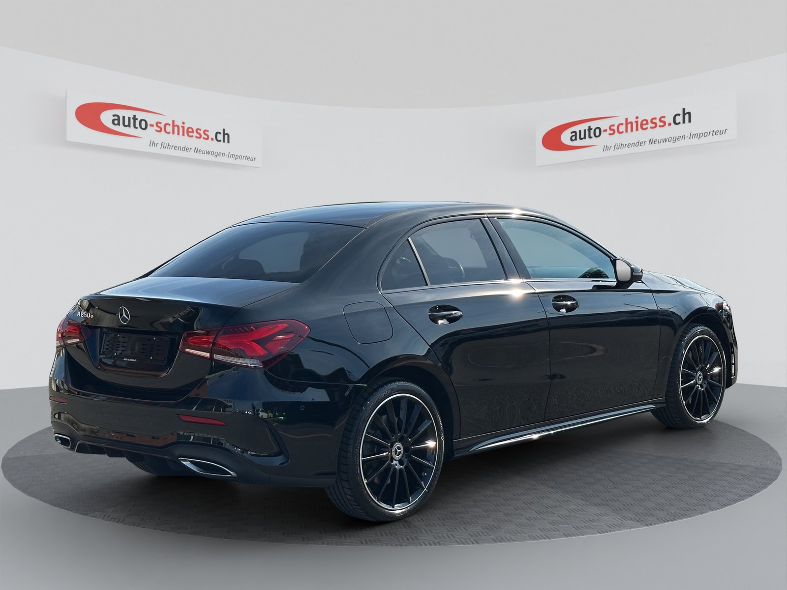 MERCEDES-BENZ A 250e AMG Night 8G-DCT, Plug-in-Hybrid Benzin/Elektro, Occasion / Gebraucht, Automatik - 5
