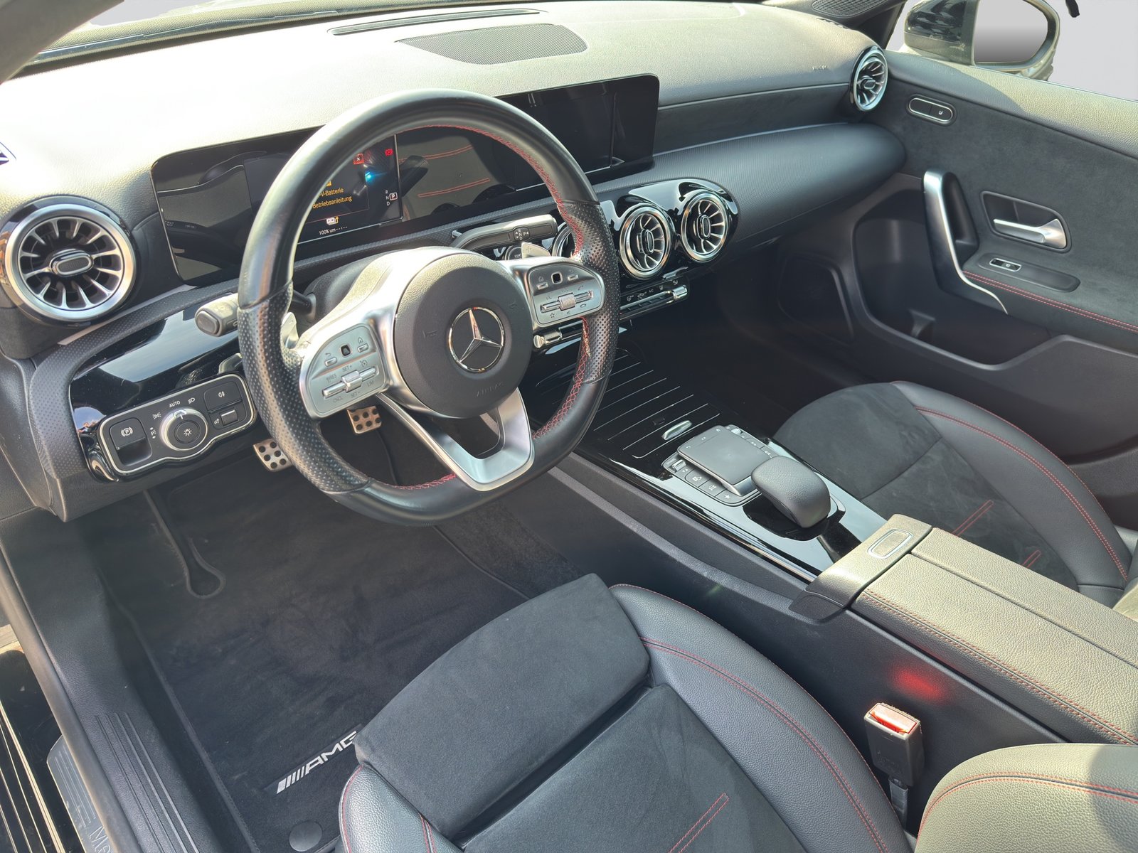 MERCEDES-BENZ A 250e AMG Night 8G-DCT, Plug-in-Hybrid Benzin/Elektro, Occasion / Gebraucht, Automatik - 7