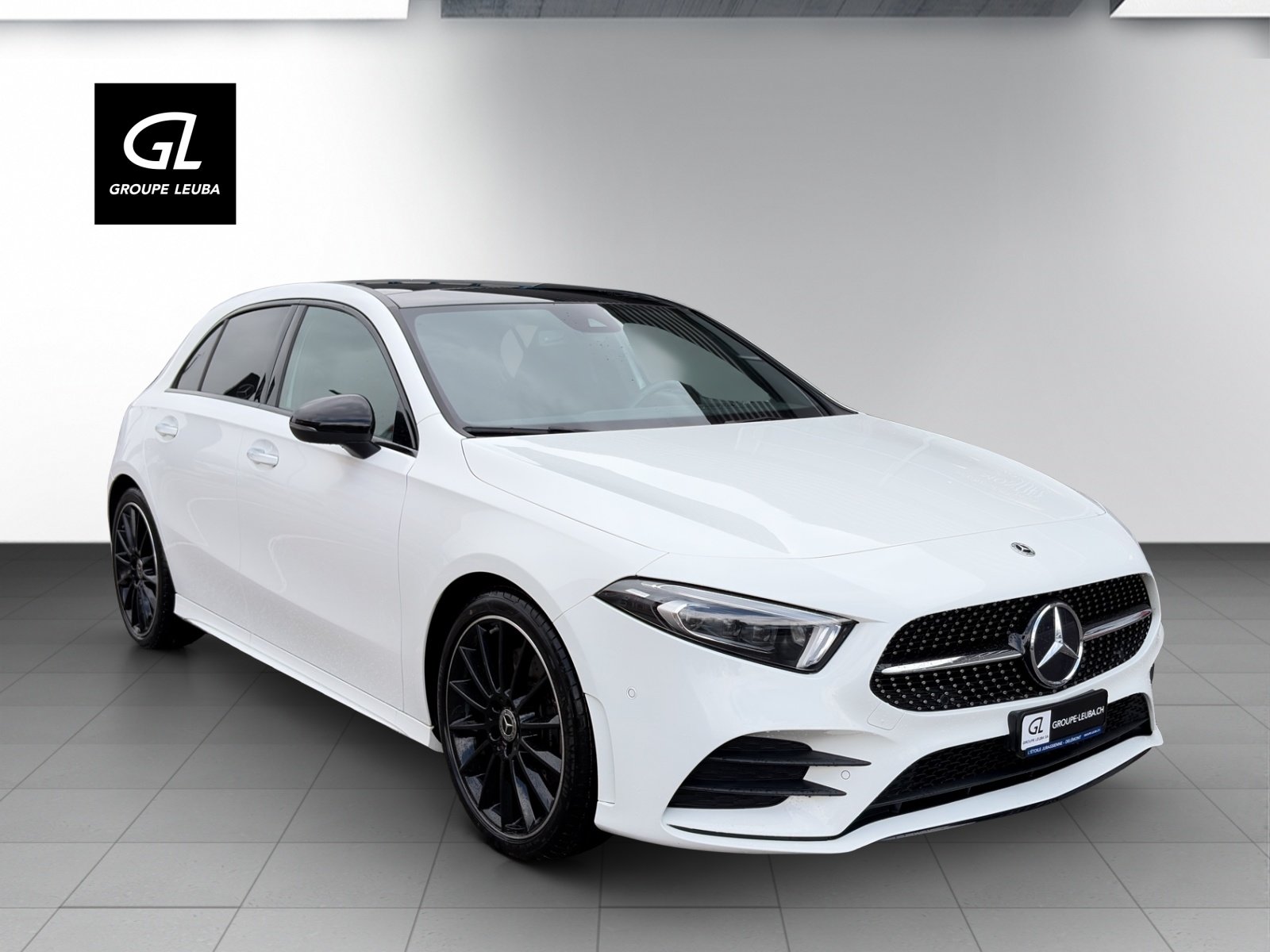 MERCEDES-BENZ A 250 AMG Line