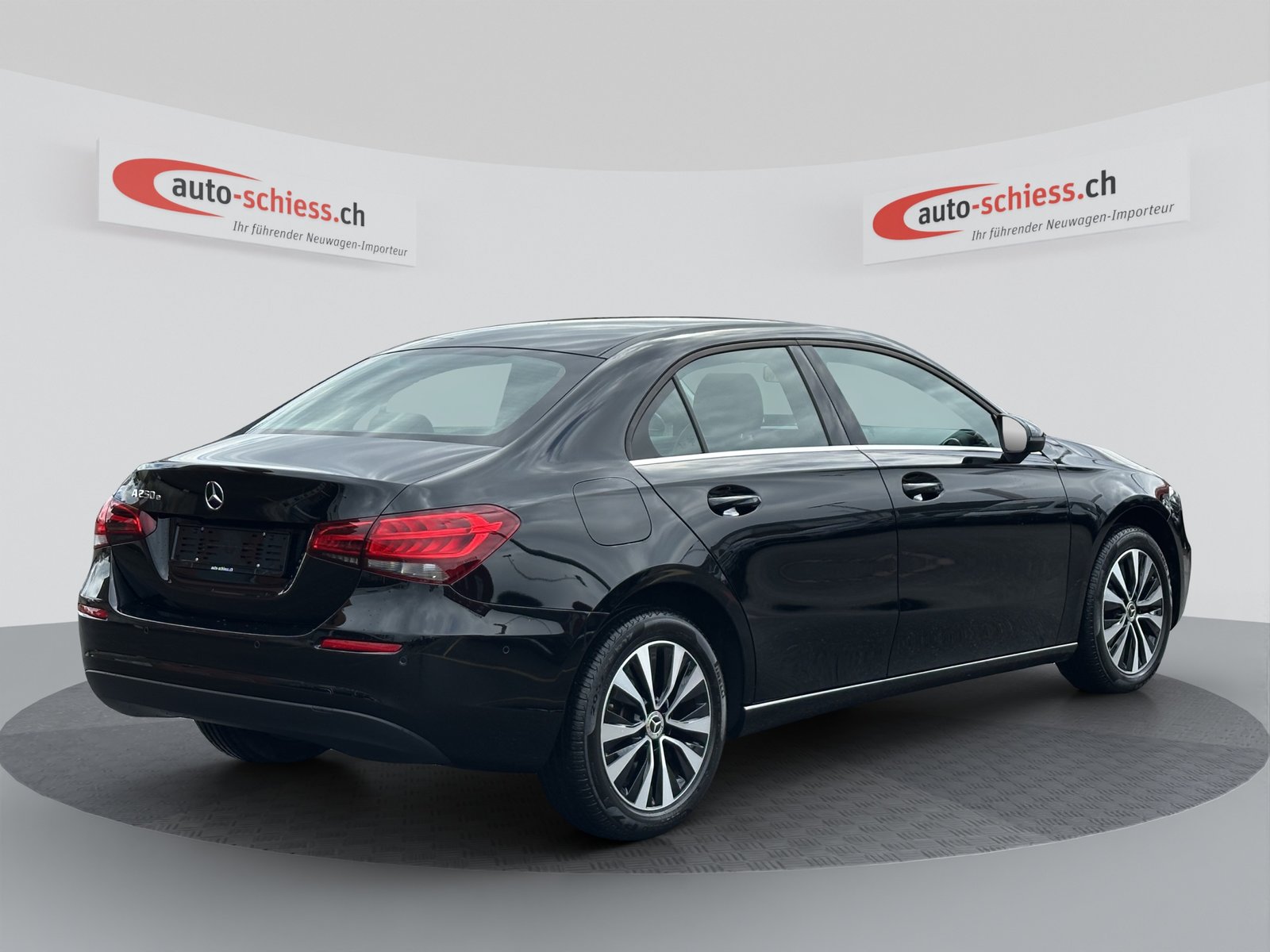 MERCEDES-BENZ A 250e Style 8G-DCT, Hybride Rechargeable Essence/Électricité, Occasion / Utilisé, Automatique - 5