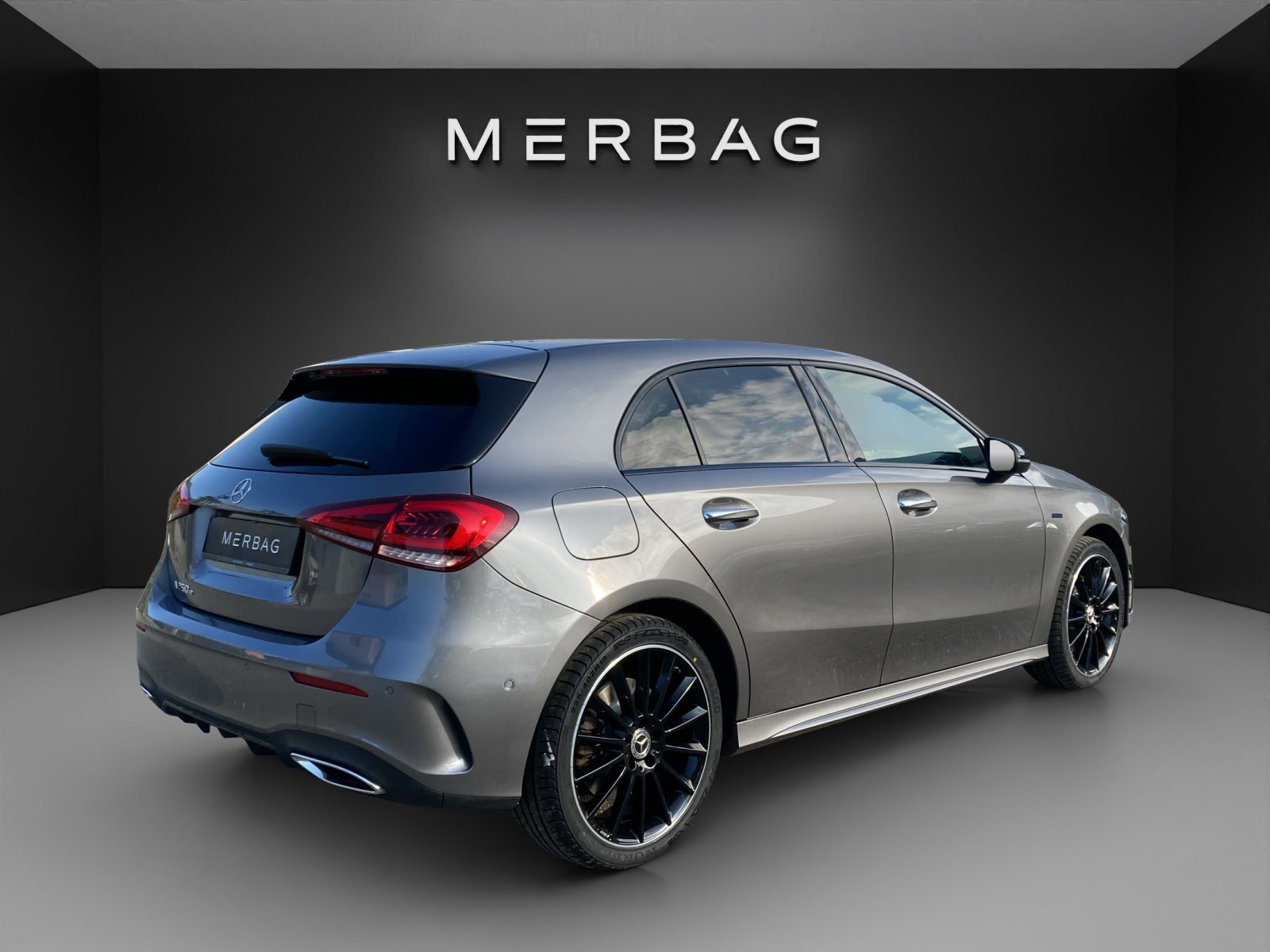 MERCEDES-BENZ A 250e AMG Line, Hybride Rechargeable Essence/Électricité, Occasion / Utilisé, Automatique - 5