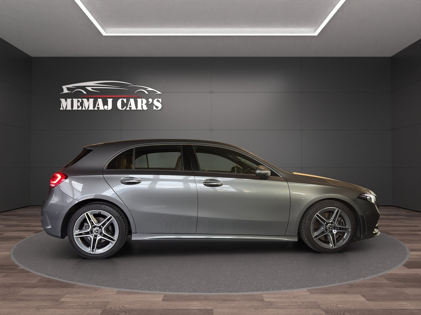 MERCEDES-BENZ A 250 AMG Line 7G-DCT, Petrol, Second hand / Used, Automatic - 4