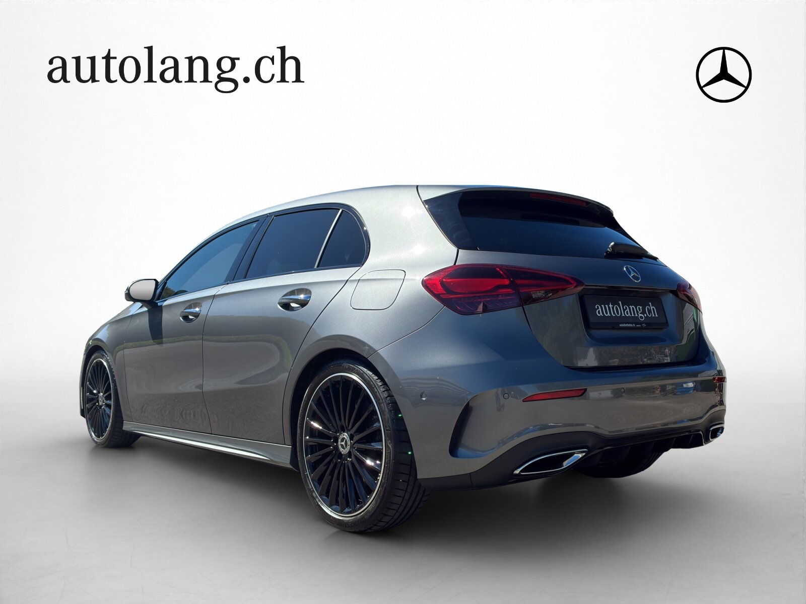 MERCEDES-BENZ A 250 AMG Line 4Matic, Mild-Hybrid Petrol/Electric, Second hand / Used, Automatic - 4