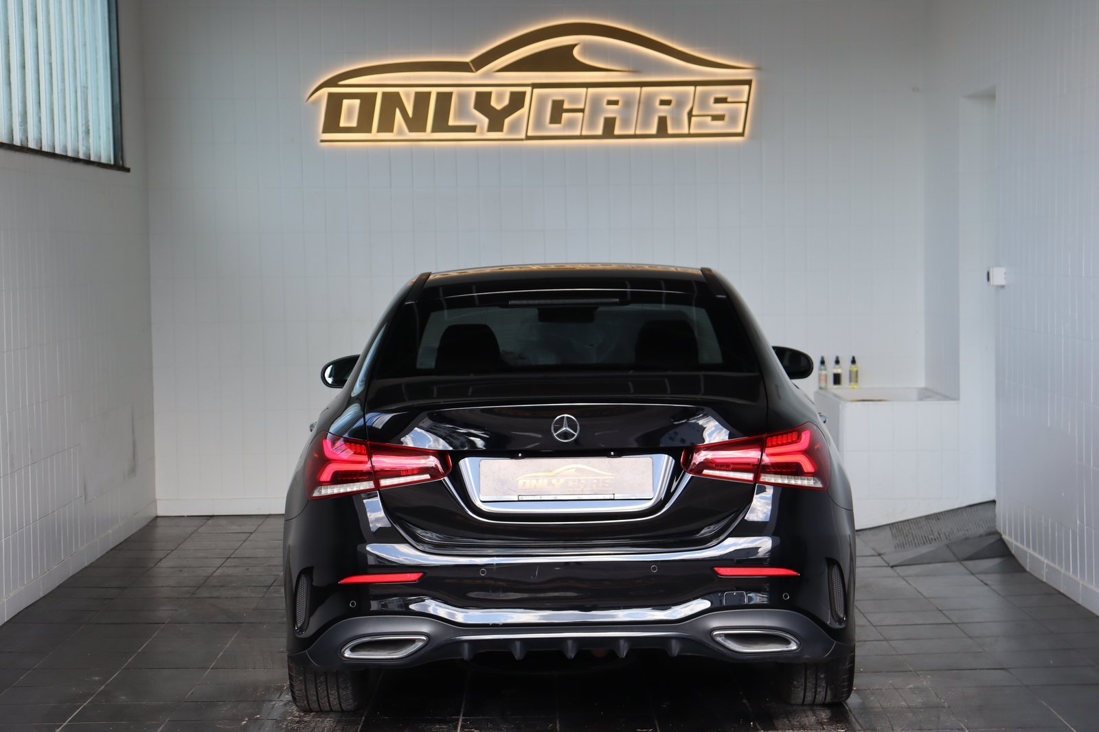 MERCEDES-BENZ A 250 4Matic AMG Line 4Matic 7G-DCT, Benzin, Occasion / Gebraucht, Automatik - 3