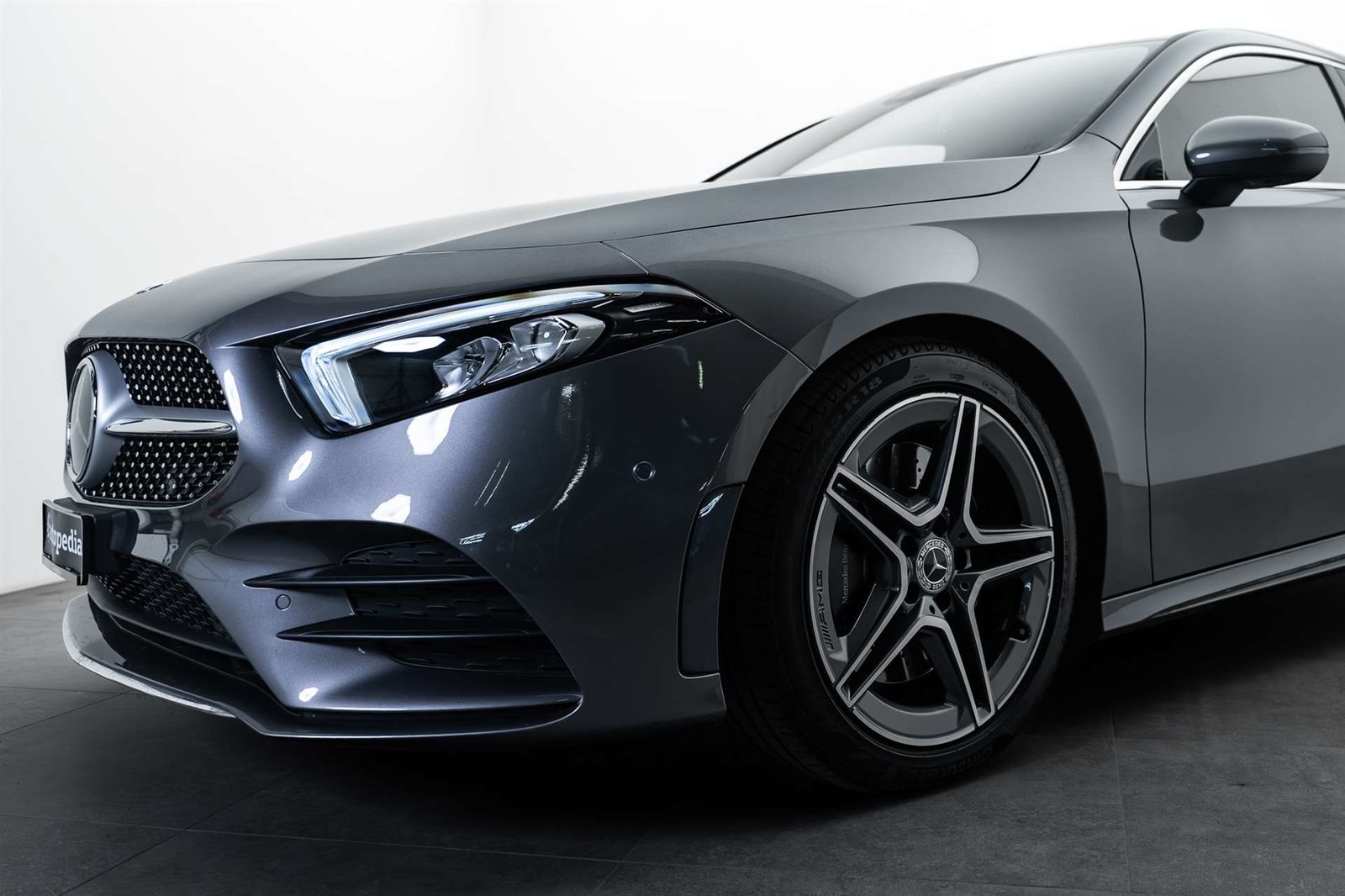 MERCEDES-BENZ A 250 4Matic AMG Line 4Matic 7G-DCT, Benzin, Occasion / Gebraucht, Automatik - 2