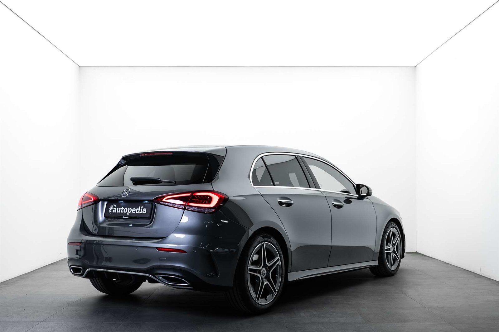 MERCEDES-BENZ A 250 4Matic AMG Line 4Matic 7G-DCT, Benzin, Occasion / Gebraucht, Automatik - 3