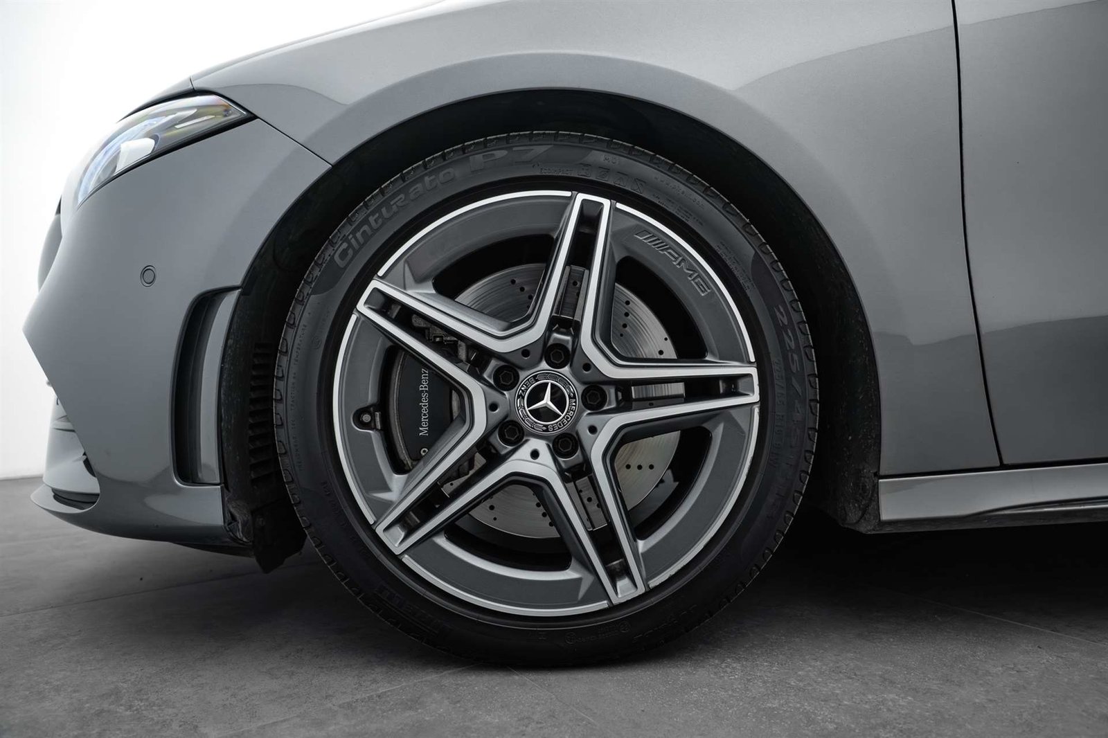 MERCEDES-BENZ A 250 4Matic AMG Line 4Matic 7G-DCT, Benzin, Occasion / Gebraucht, Automatik - 5
