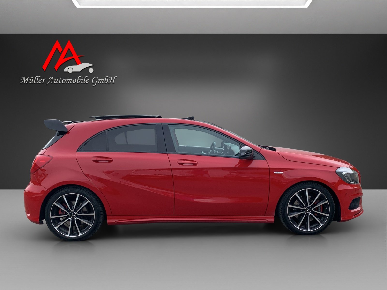 MERCEDES-BENZ A 250 Sport AMG-Line 4Matic 7G-DCT, Petrol, Second hand / Used, Automatic - 4