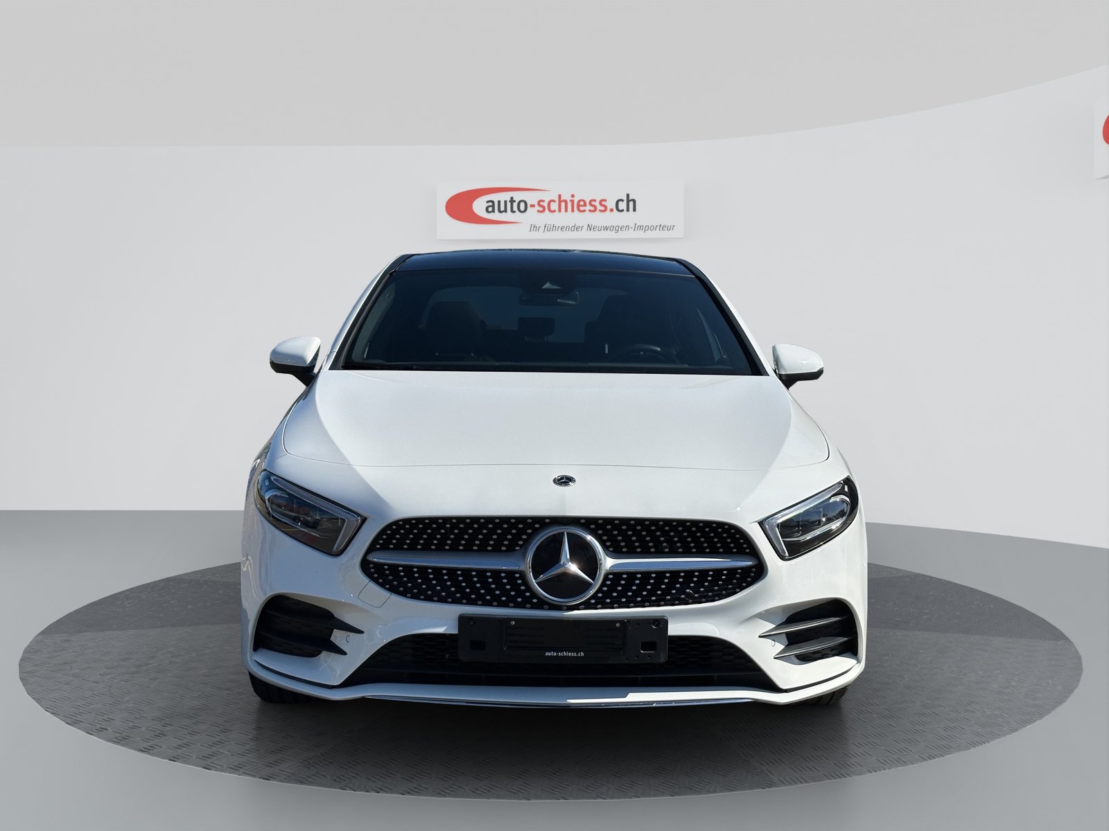 MERCEDES-BENZ A 250e AMG 8G-DCT, Hybride Rechargeable Essence/Électricité, Occasion / Utilisé, Automatique - 2