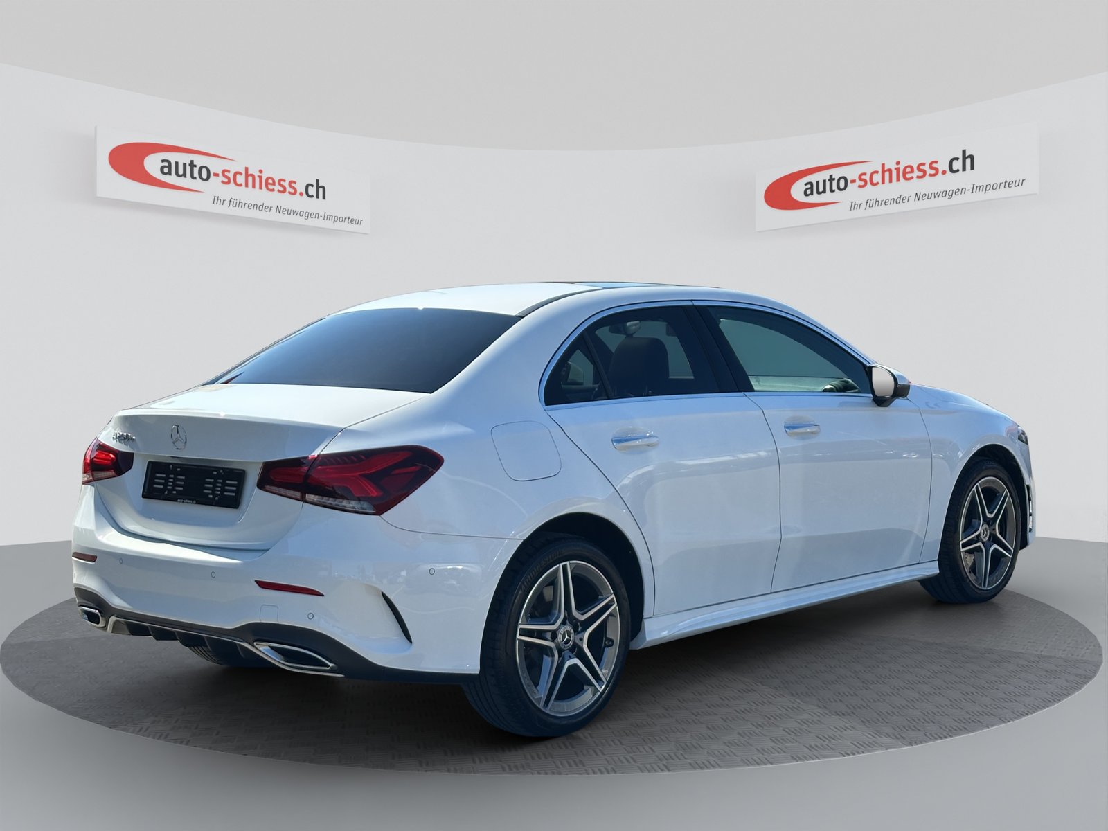 MERCEDES-BENZ A 250e AMG 8G-DCT, Hybride Rechargeable Essence/Électricité, Occasion / Utilisé, Automatique - 5