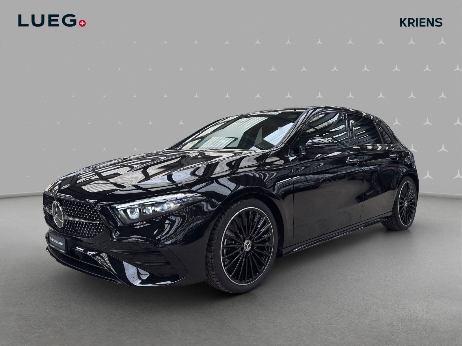 MERCEDES-BENZ A 250 4M - AMG / DISTRONIC / 360 Grad Kamera /