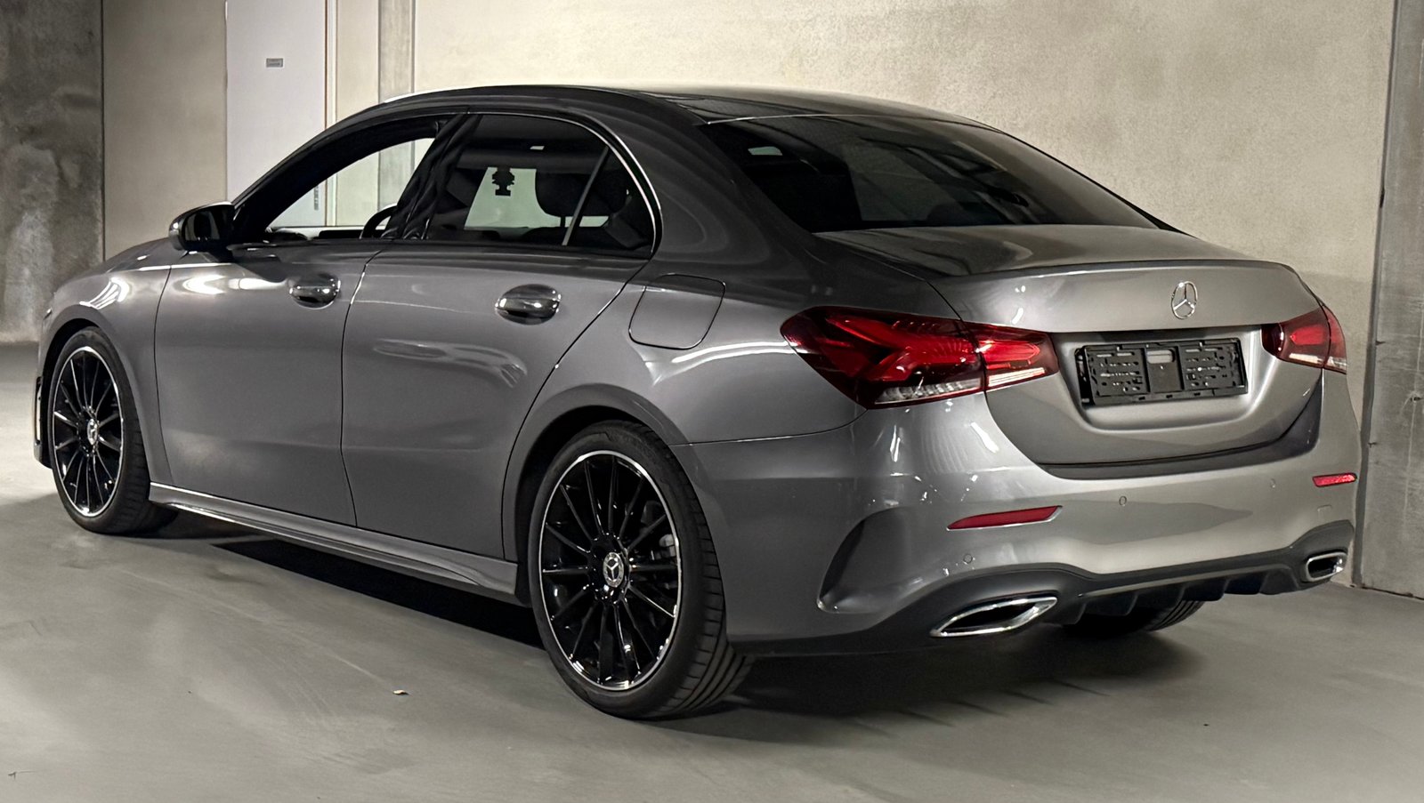 MERCEDES-BENZ A 250 AMG Line 7G-DCT, Benzin, Occasion / Gebraucht, Automatik - 3