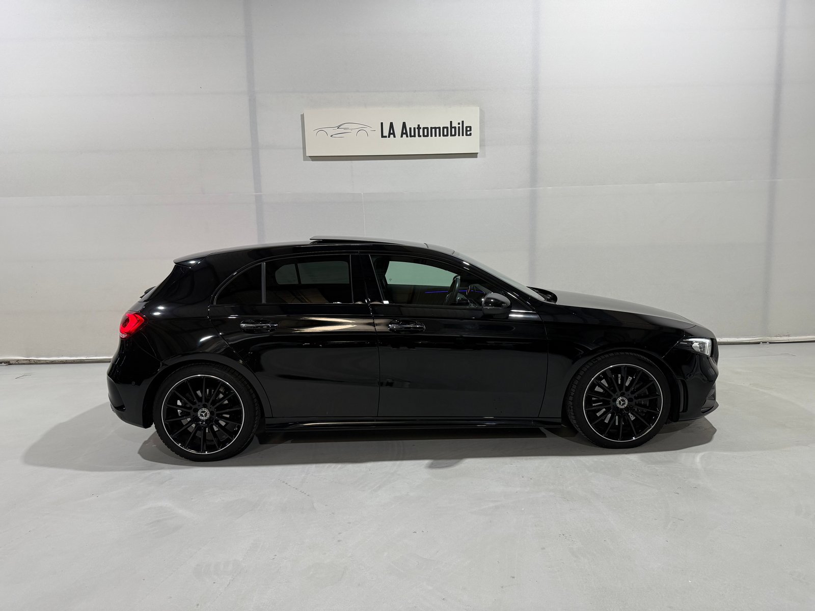 MERCEDES-BENZ A 250 4Matic AMG Line 4Matic 7G-DCT CH Fahrzeu, Essence, Occasion / Utilisé, Automatique - 7